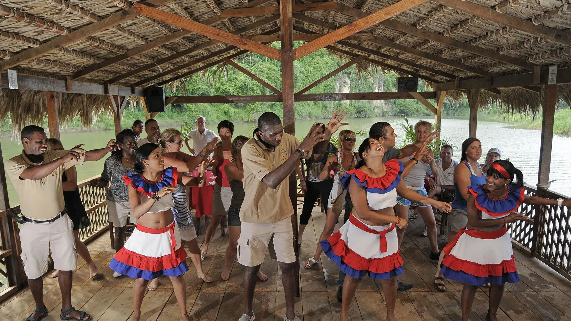 Hispaniola Explorer and Riverboat Tour with Lobster Lunch from Punta Cana