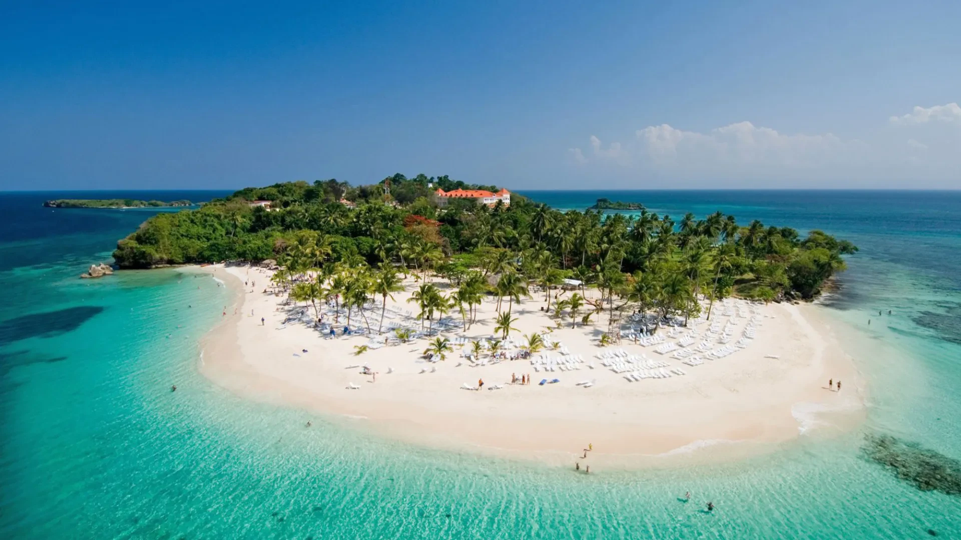 El Limon Waterfall and Bacardi Island Tour from Punta Cana