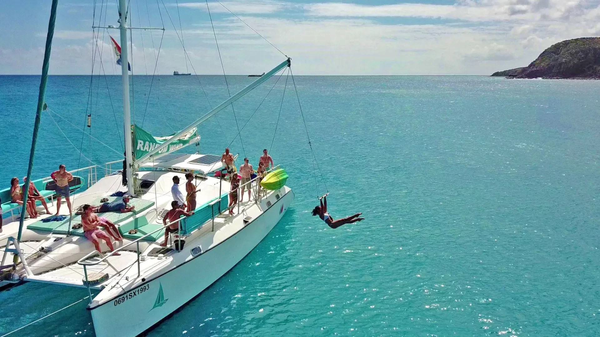 Catamaran Charter in St. Maarten