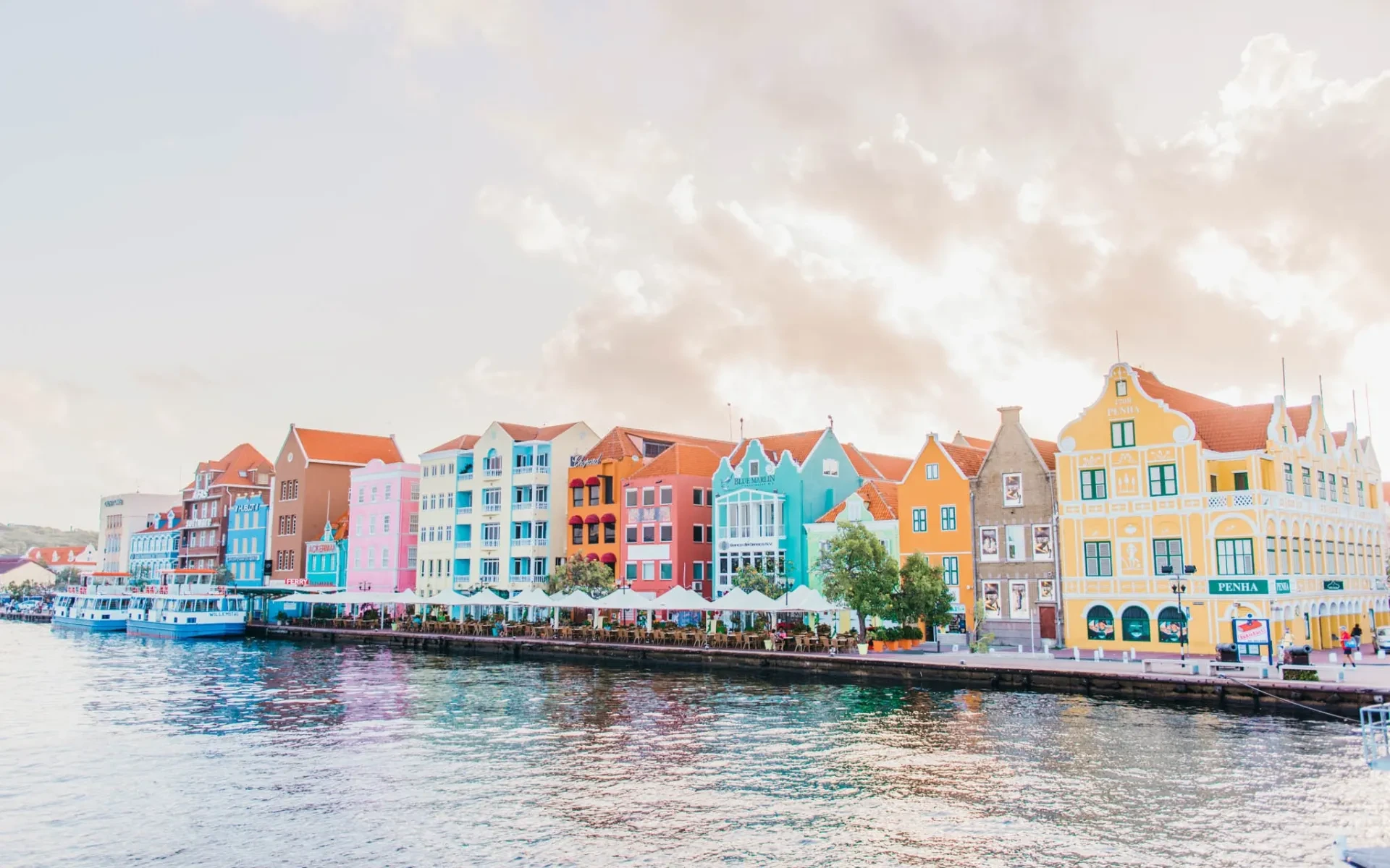 Curacao Willemstad Handelskade in 2025