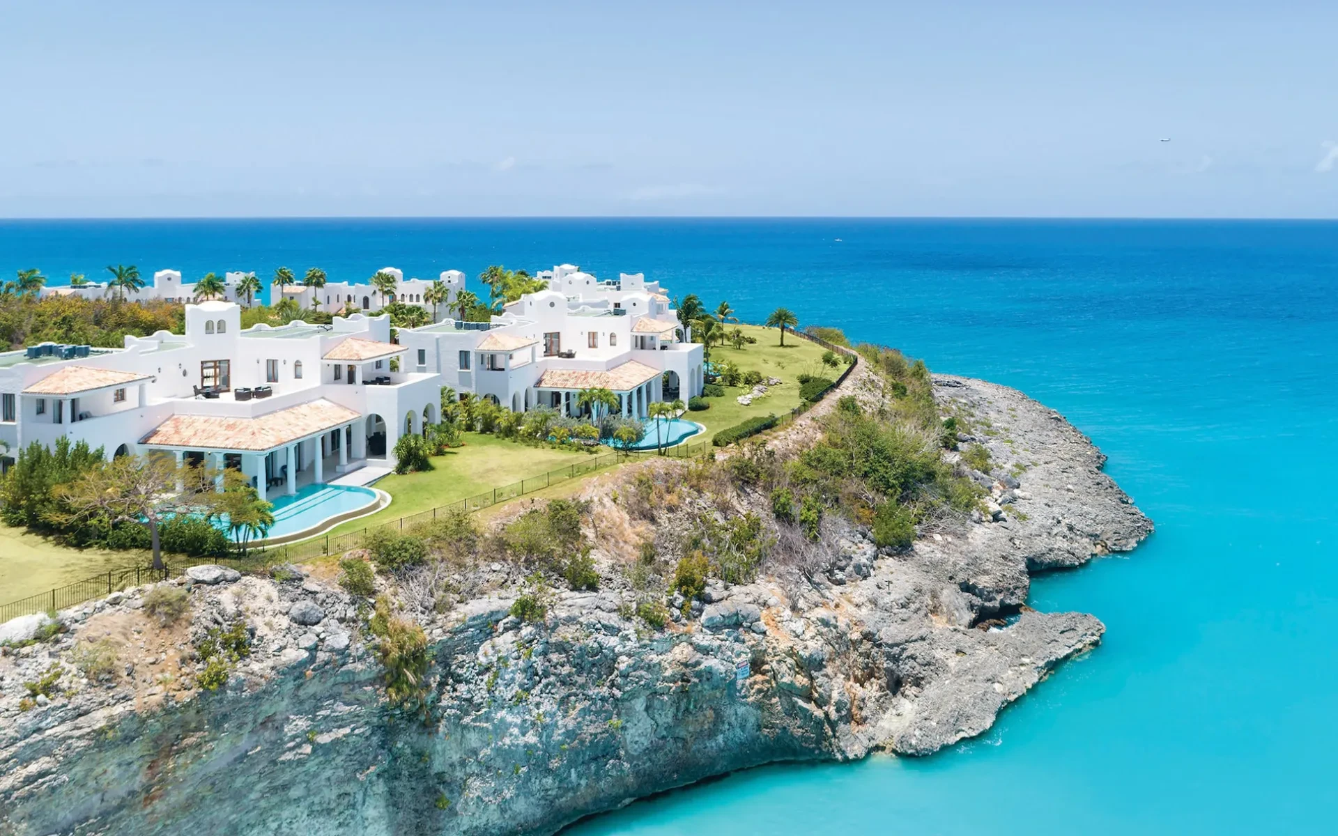 Complete guide to the best hotels in St. Maarten in 2025